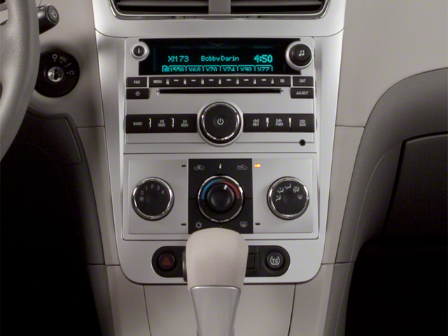 2011 Chevrolet Malibu LS w/1FL