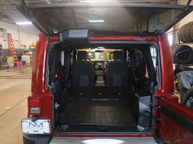 2012 Jeep Wrangler Unlimited Sahara