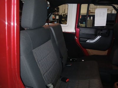 2012 Jeep Wrangler Unlimited Sahara