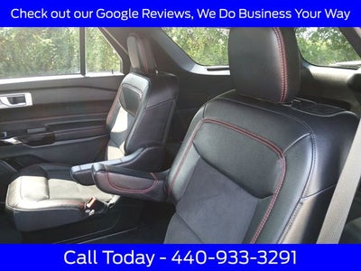 2023 Ford Explorer ST-Line