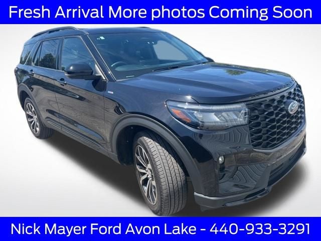 2025 Ford Explorer ST-LINE 4WD (PL535)'s photo