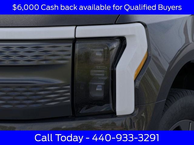 2025 Ford F-150 Lightning Flash
