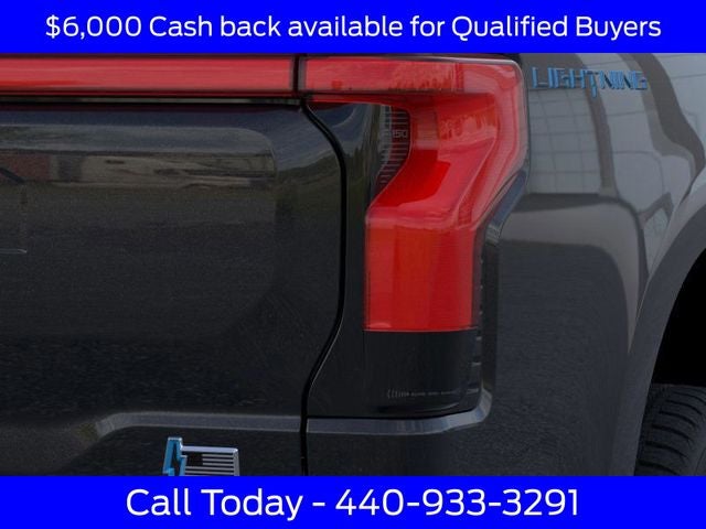 2025 Ford F-150 Lightning Platinum