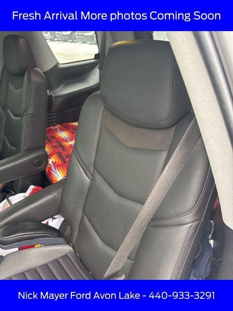 2019 Cadillac Escalade Luxury