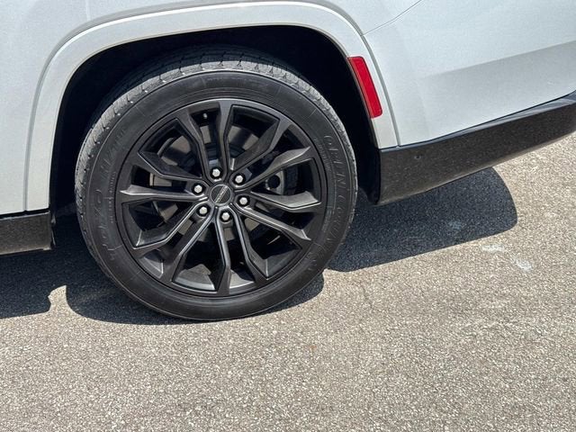 2024 Jeep Grand Wagoneer L Series II