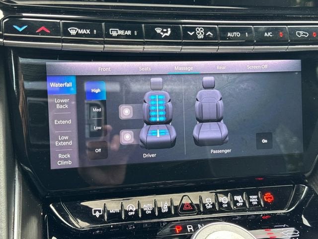 2024 Jeep Grand Wagoneer L Series II 4x4