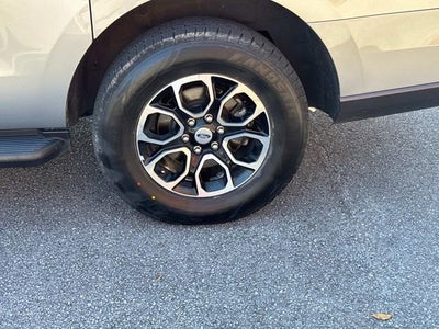 2024 Ford Expedition Max XLT