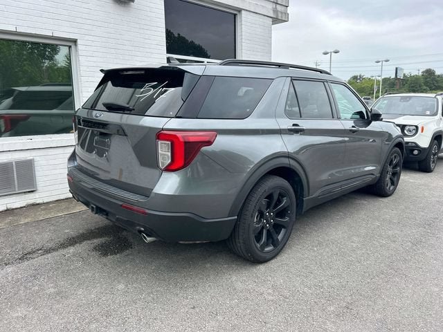 2023 Ford Explorer ST-Line