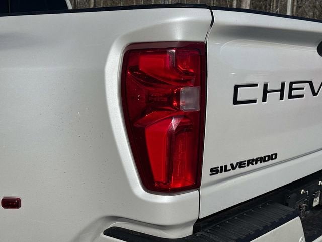 2022 Chevrolet Silverado 3500 HD High Country DRW
