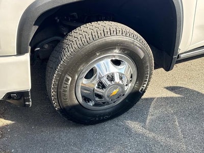 2022 Chevrolet Silverado 3500 HD High Country DRW