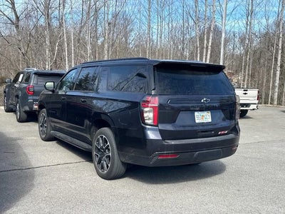 2024 Chevrolet Suburban RST