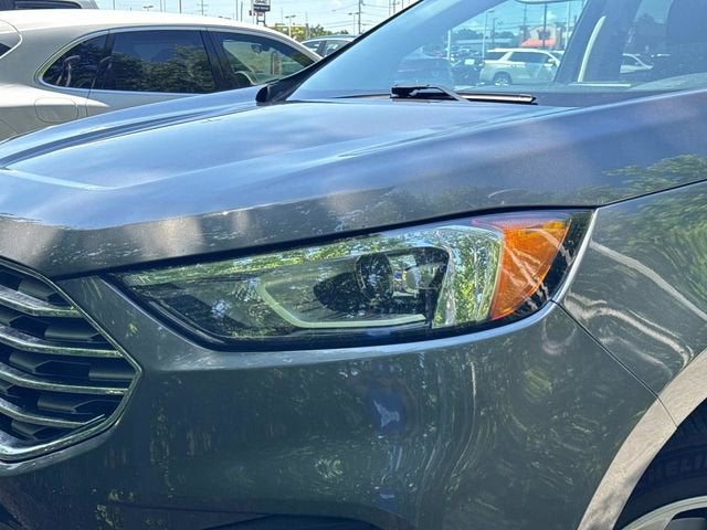 2021 Ford Edge SE