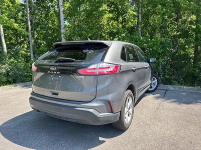 2021 Ford Edge SE
