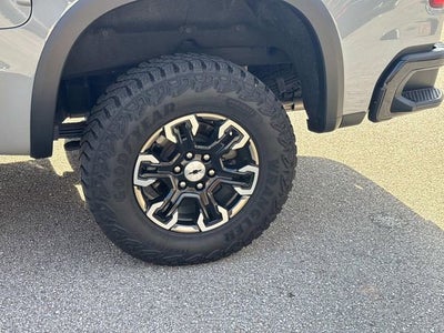 2025 Chevrolet Silverado 1500 ZR2