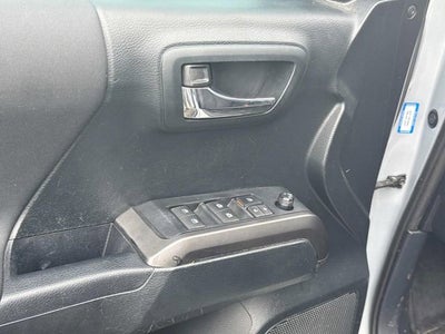 2019 Toyota Tacoma 2WD SR5