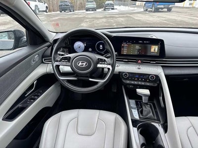 2024 Hyundai Elantra Limited