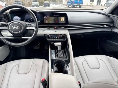 2024 Hyundai Elantra Limited