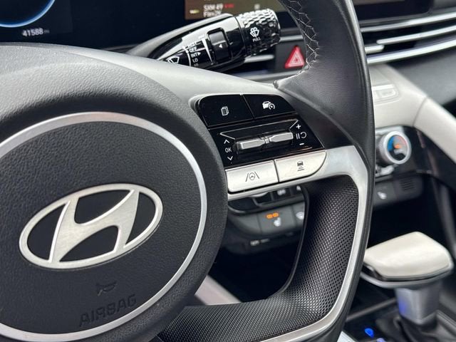 2024 Hyundai Elantra Limited