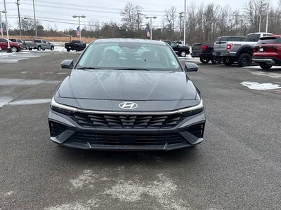 2024 Hyundai Elantra Limited