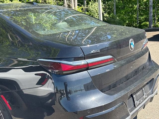 2025 BMW 7 Series 740i xDrive