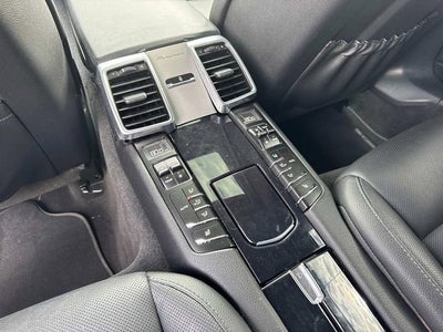 2015 Porsche Panamera 4