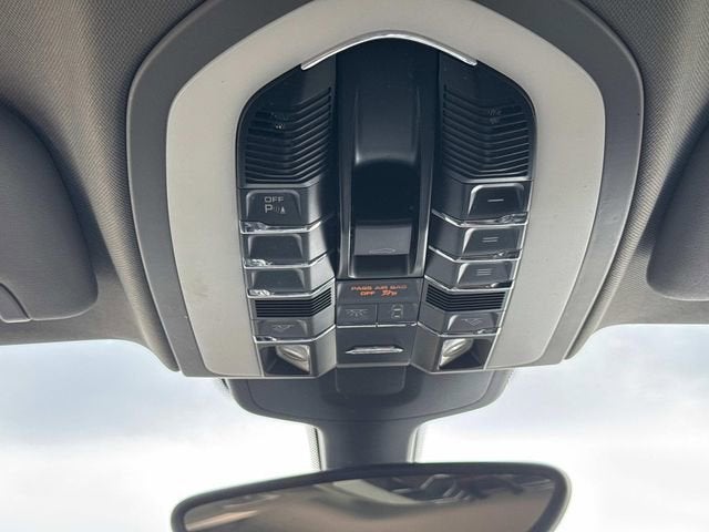 2015 Porsche Panamera 4