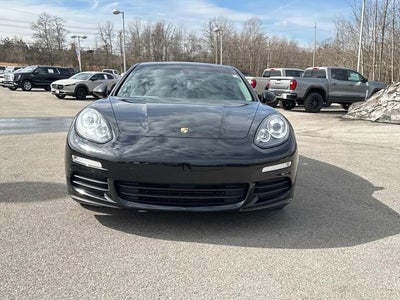 2015 Porsche Panamera 4