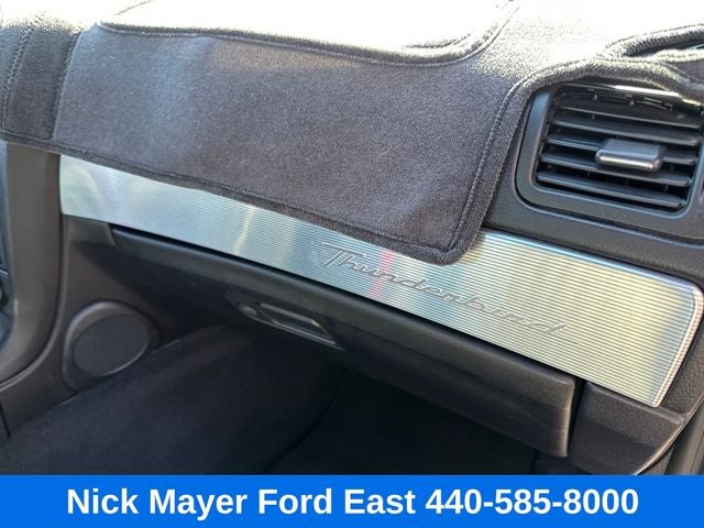 2004 Ford Thunderbird Base