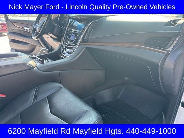 2020 Cadillac Escalade Luxury