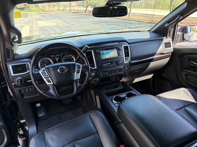 2018 Nissan Titan SV