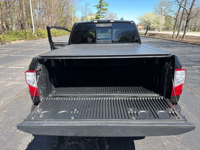 2018 Nissan Titan SV
