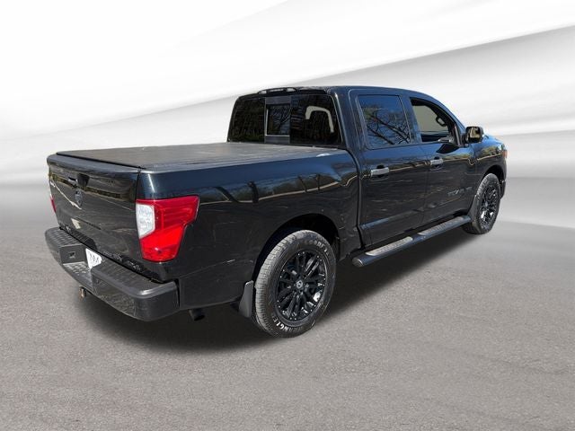 2018 Nissan Titan SV