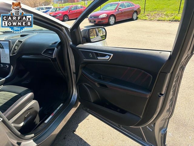 2023 Ford Edge ST Line