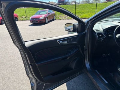 2023 Ford Edge ST Line