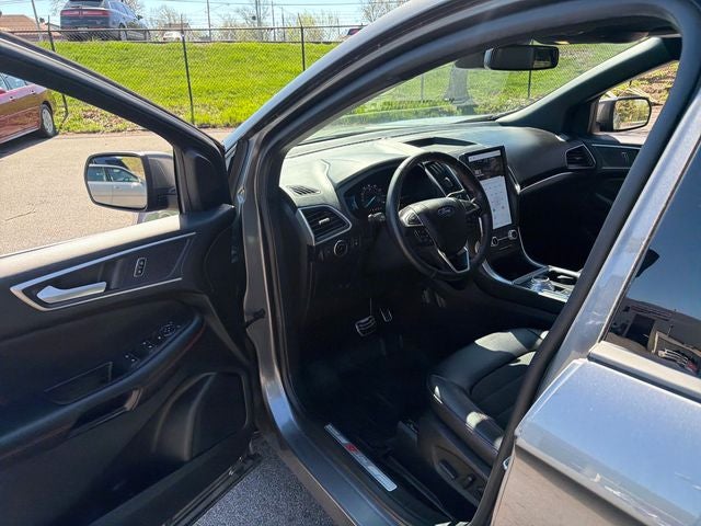 2023 Ford Edge ST Line