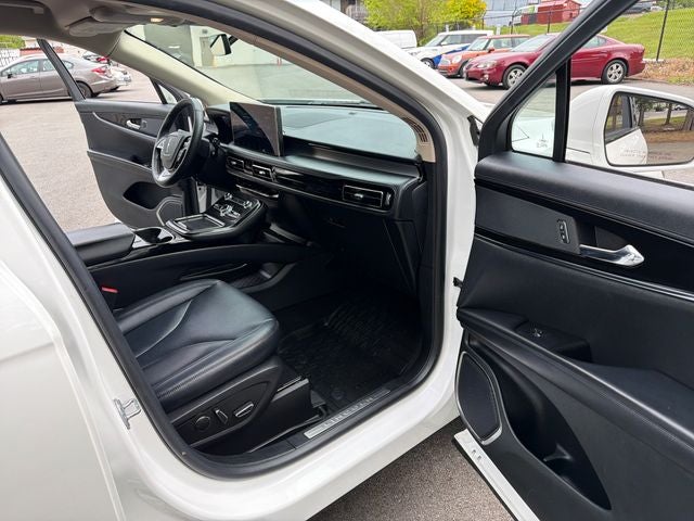 2022 Lincoln Nautilus Standard