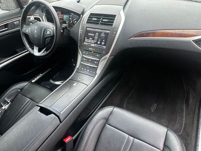 2016 Lincoln MKZ Base