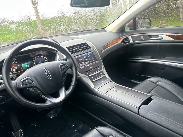 2016 Lincoln MKZ Base