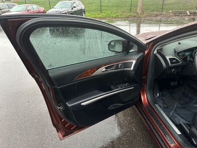 2016 Lincoln MKZ Base