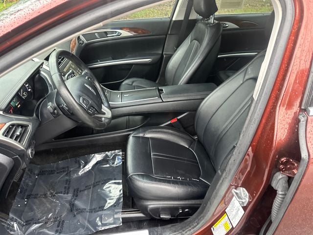 2016 Lincoln MKZ Base