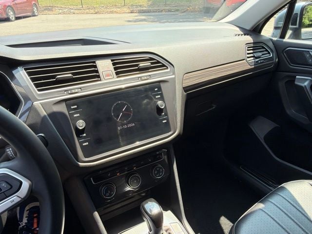2024 Volkswagen Tiguan 2.0T SE