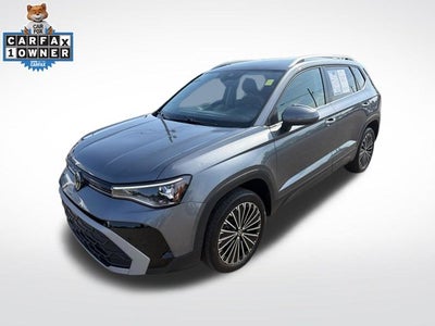 2025 Volkswagen Taos 1.5T SE