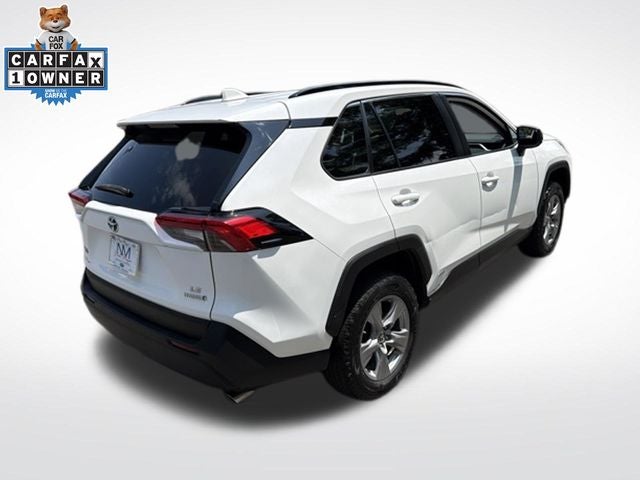 2022 Toyota RAV4 Hybrid LE