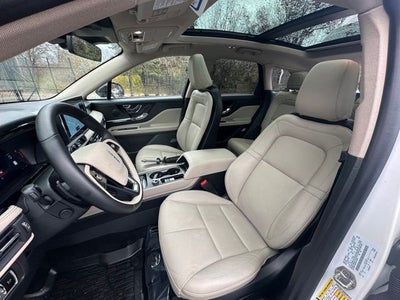 2025 Lincoln Corsair Premiere