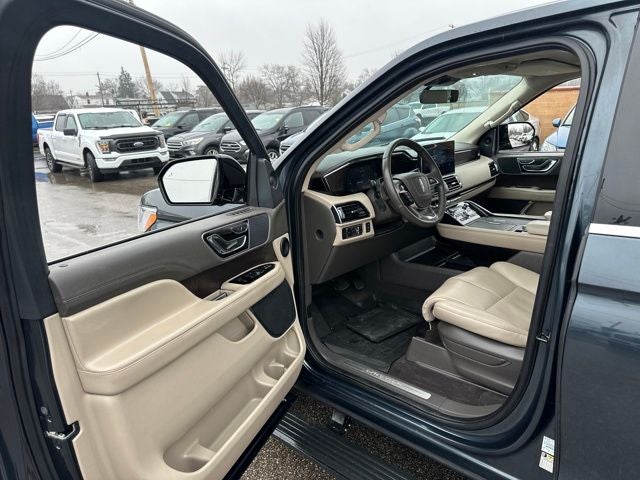 2024 Lincoln Navigator Premiere