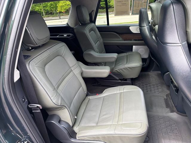 2022 Lincoln Navigator L Black Label