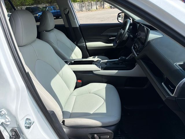 2025 Toyota Grand Highlander Hybrid XLE