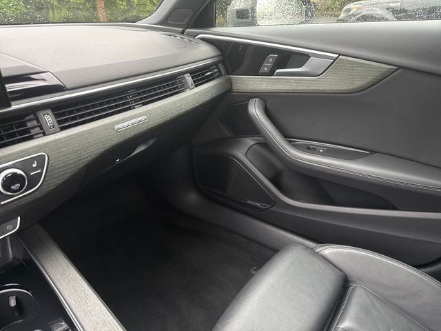 2024 Audi A4 45 S line Premium Plus quattro