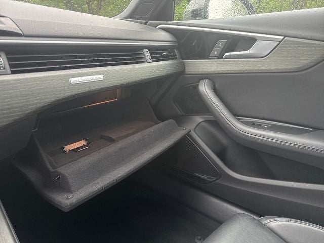 2024 Audi A4 45 S line Premium Plus quattro
