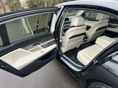 2018 BMW 7 Series 750i xDrive